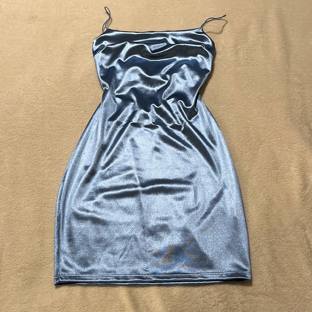 Windsor satin dress size small